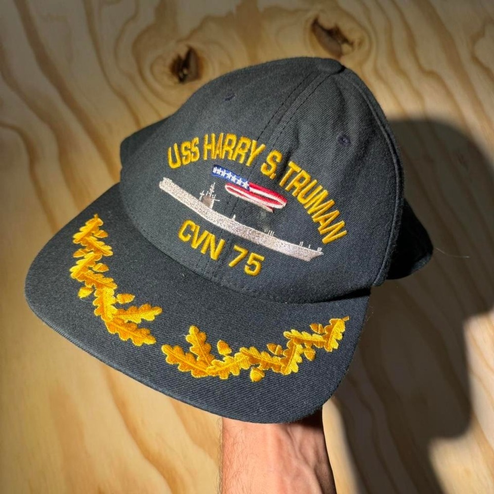 USs Harry s Truman hat